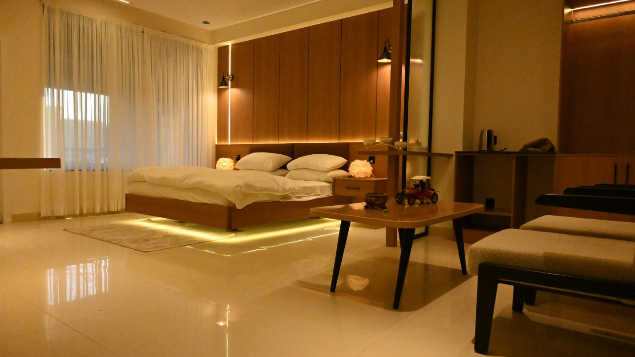 Premier Jacuzzi Suite
